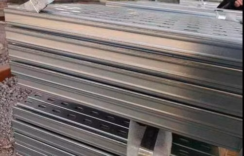 Piezas de refrigeración AC Soporte de tornillo de montaje en pared Soporte de techo para aire acondicionado